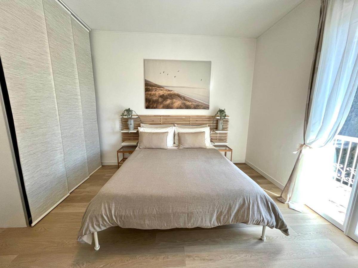 Family Apartment 2 Сирмионе Экстерьер фото